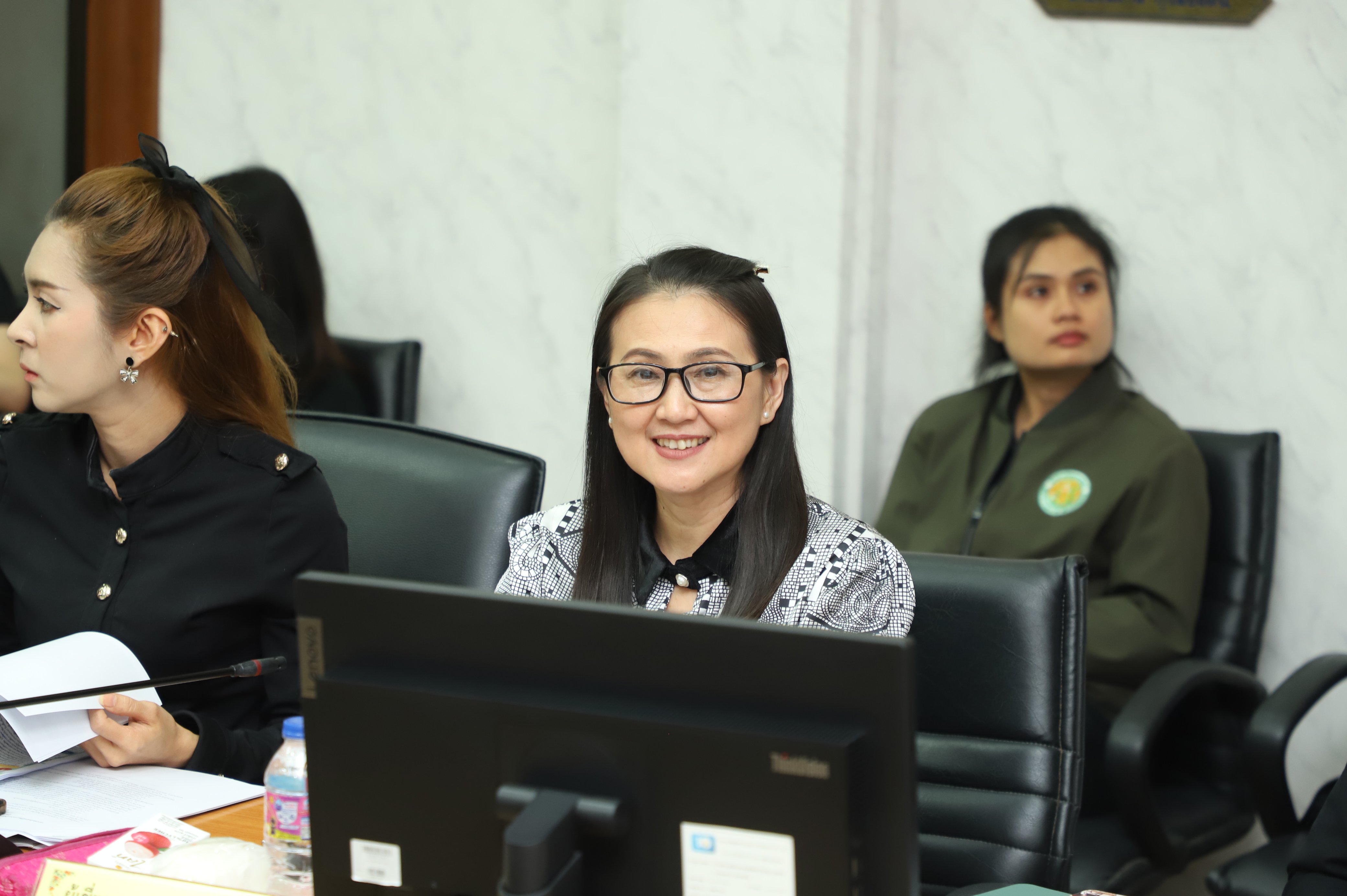 title - ส.ป.ก.ประชุมคณะทำงานกำหนดตัวชี้วัด กำกับและติดตามการถ่ายทอดตัวชี้วัดระดับองค์กรสู่ระดับหน่วยงาน(Cascading) ของสำนักงานการปฏิรูปที่ดินเพื่อเกษตรกรรม (ส.ป.ก.)